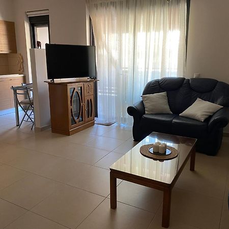 Πανέμορφο Διαμέρισμα Δίπλα Από Το Κέντρο! Appartement Tríkala Buitenkant foto